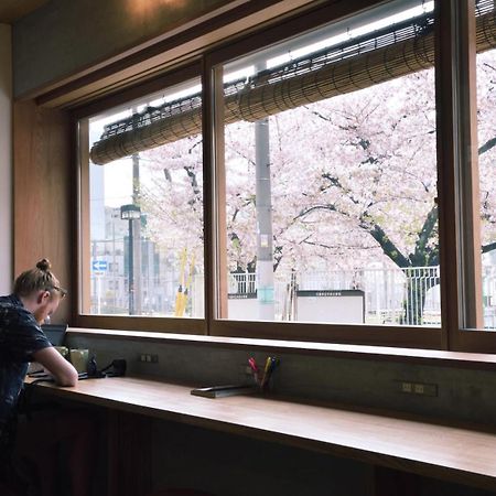 Hostel Mitsuwaya Осака Екстер'єр фото